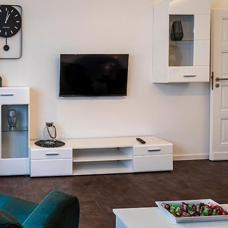 Komfortable Ferienwohnung In Halle Halle  Eksteriør billede
