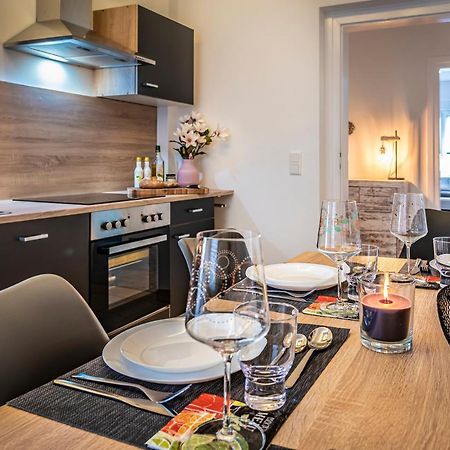 Komfortable Ferienwohnung In Halle Halle  Eksteriør billede